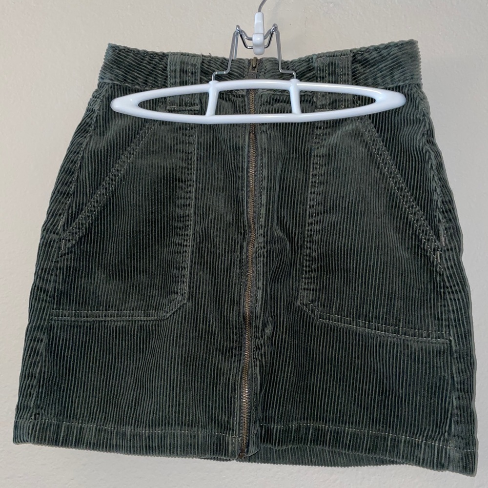 Hollister corduroy skirt NWOT!!!